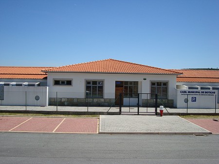 Centro Municipal de Recolha Oficial de Animais de Companhia - Boticas