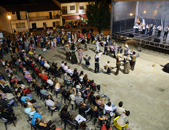 Praa do Municpio encheu na ltima quinta-feira cultural do Vero em Festa 2015