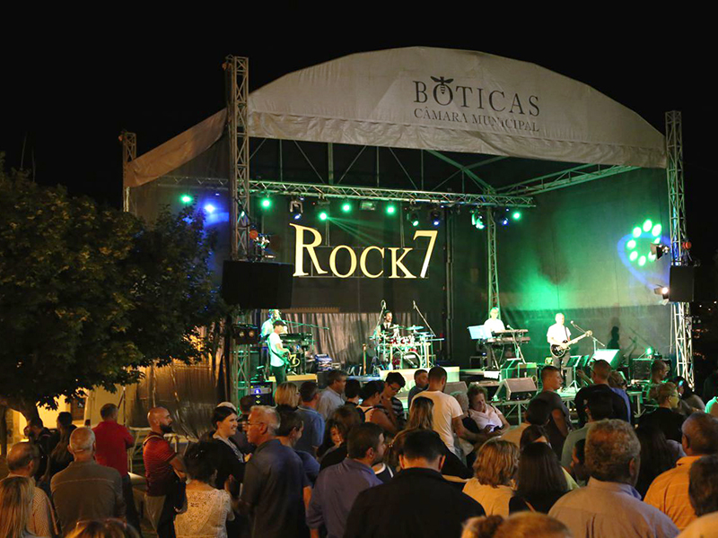 “Rock7” animou Praça do Município