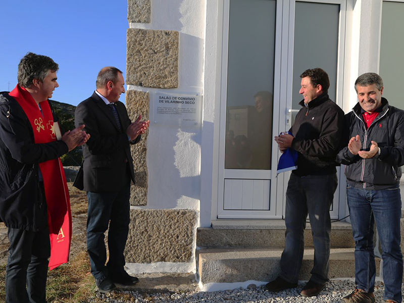 Inaugurao do Salo de Convvio e da Casa Morturia de Vilarinho Seco 