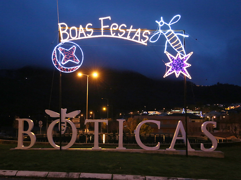 Vila de Boticas imbuda no Esprito Natalcio