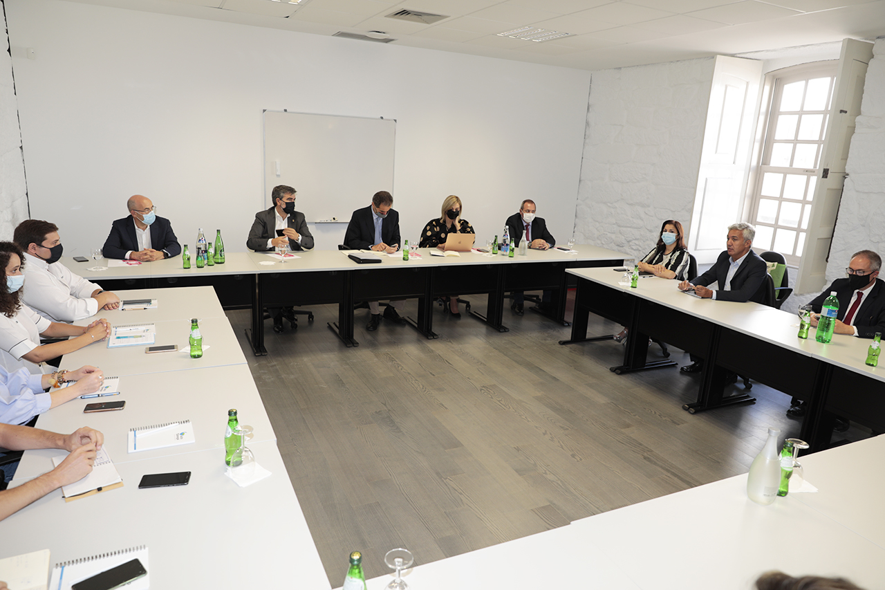 Ministro da Cincia, Tecnologia e Ensino Superior e Secretria de Estado da Valorizao do Interior visitaram AquaValor