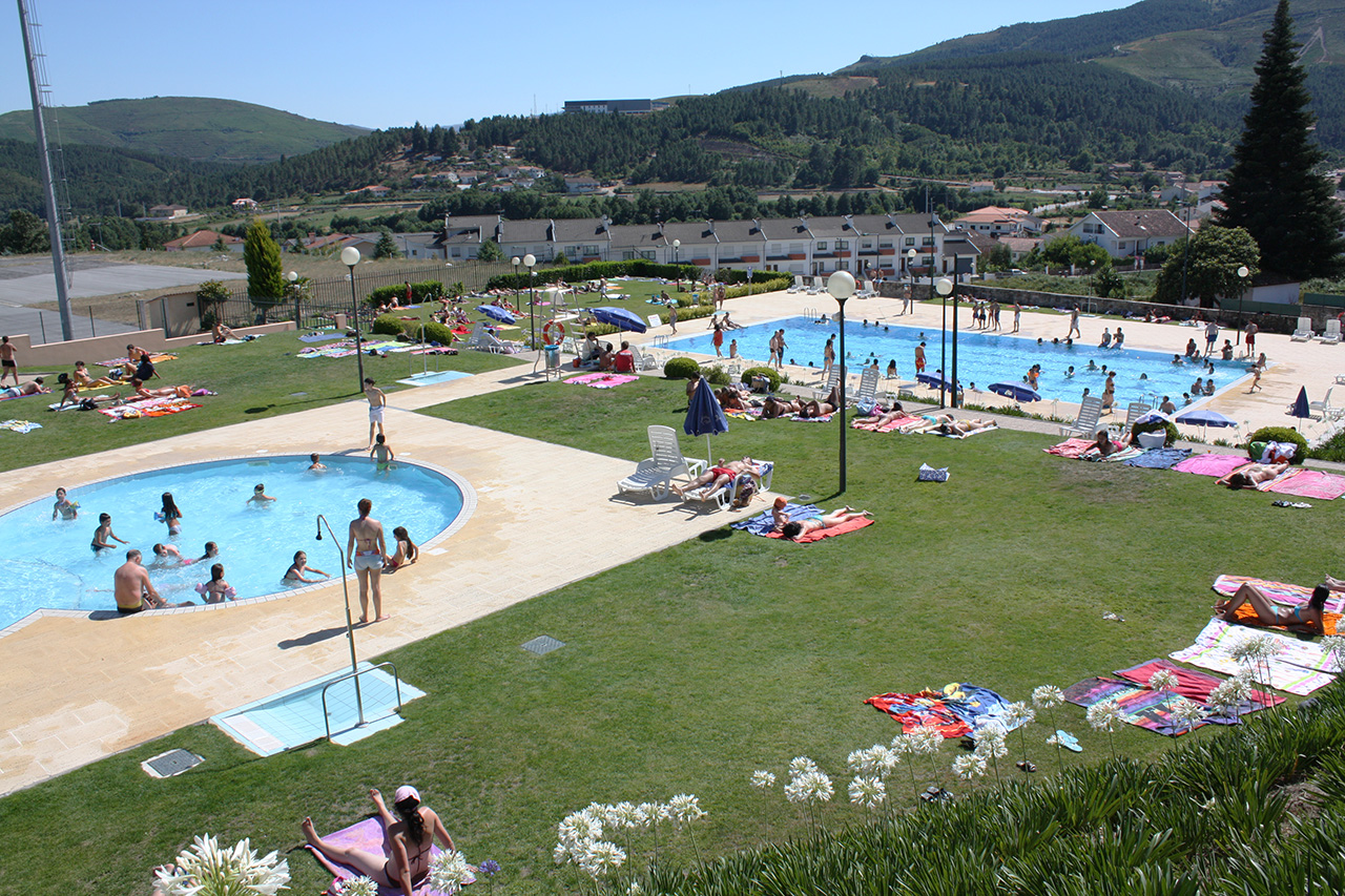 Piscinas Municipais Descobertas no abrem no vero