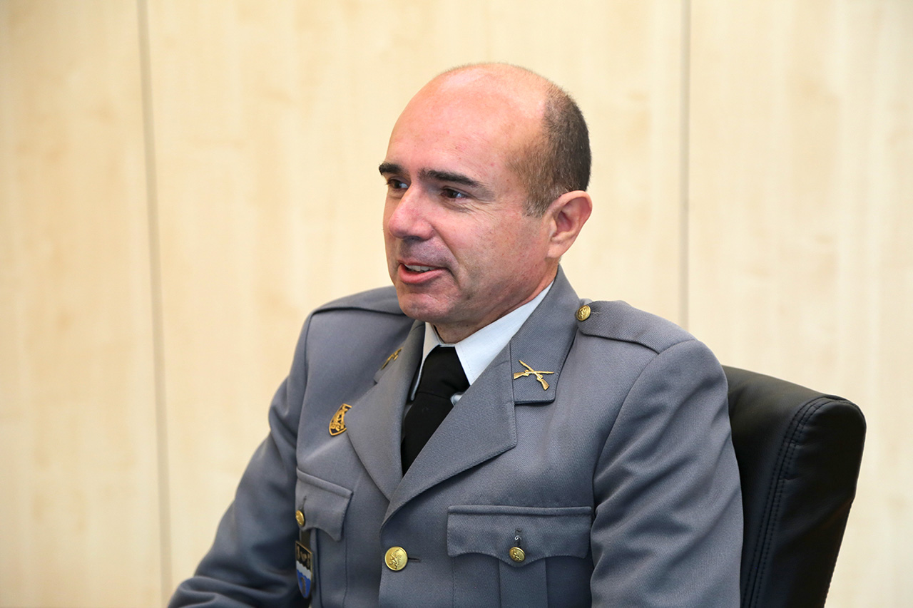 Presidente da Cmara recebeu novo comandante do RI 19