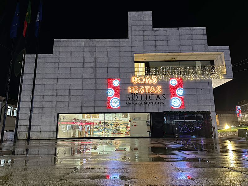 Autarquia apostou nas iluminaes de Natal com reduo de consumos e horrios 