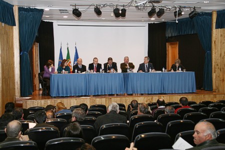 Assembleia Municipal solidria com povo madeirenseAssembleia Municipal solidria com povo madeirense