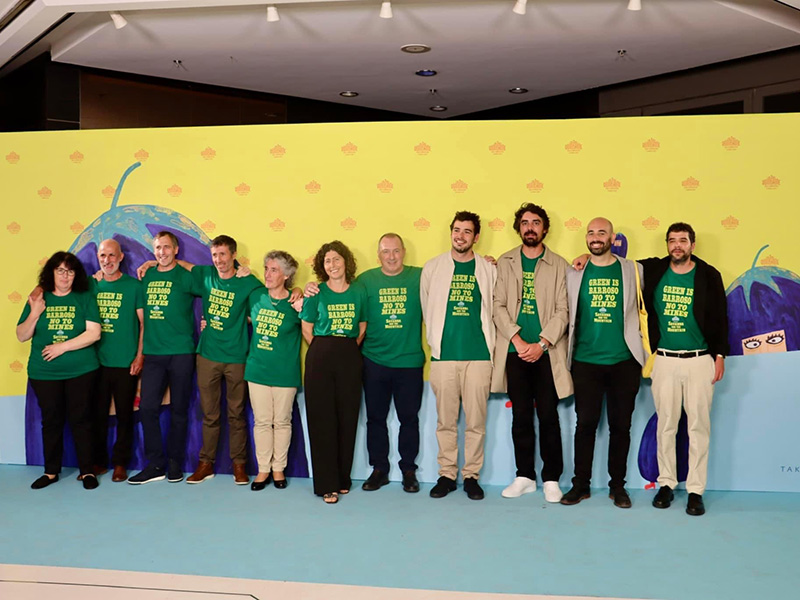 Presidente da Cmara esteve presente na estreia do filme A Savana e a Montanha no Festival de Cinema de Cannes