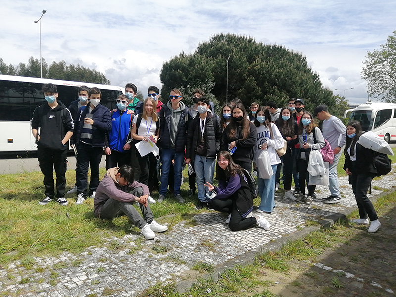 Alunos do 9 ano visitaram Feira de Educao, Formao, Juventude e Emprego 