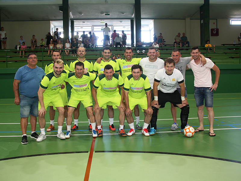 Equipa da Padaria e Pastelaria Carreira da Lebre | Zecauto sagrou-se campe da Maratona de Veteranos 2018