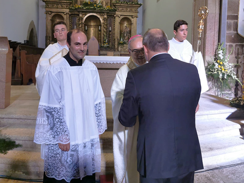 Presidente da Cmara na cerimnia comemorativa da entrada do novo Bispo de Vila Real