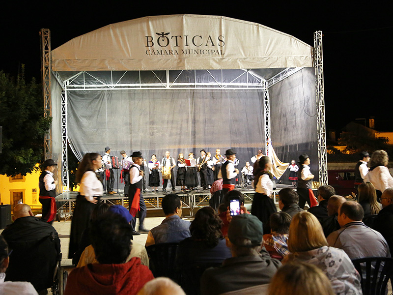 Praa do Municpio foi palco de mais uma Quinta-feira Cultural