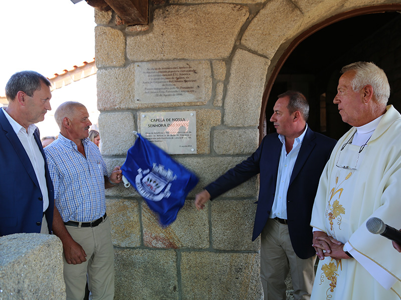 Inaugurao das Obras de beneficiao da Capela da Sra. das Neves em dia de festa em Ardos