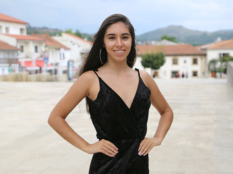 Mara Alturas é finalista do concurso Miss Queen Portugal