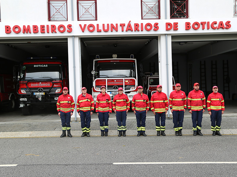 Bombeiros de Boticas associaram-se a iniciativa contra a Violncia Domstica