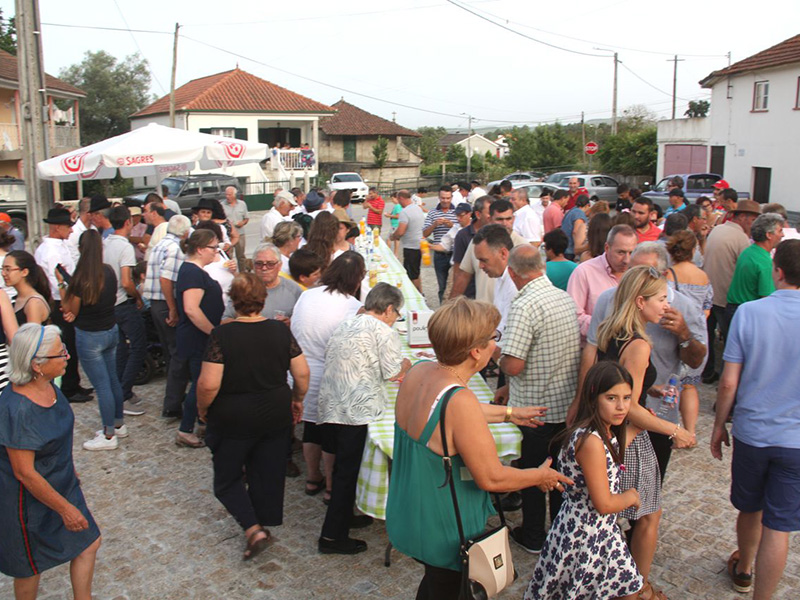 4 Aniversrio da Associao Recreativa e Cultural do Largo do Souto de Nogueira