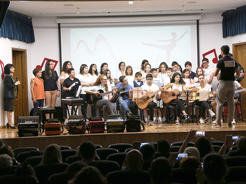 Concerto de encerramento do ano letivo da Escola de Msica e Ballet Mozart