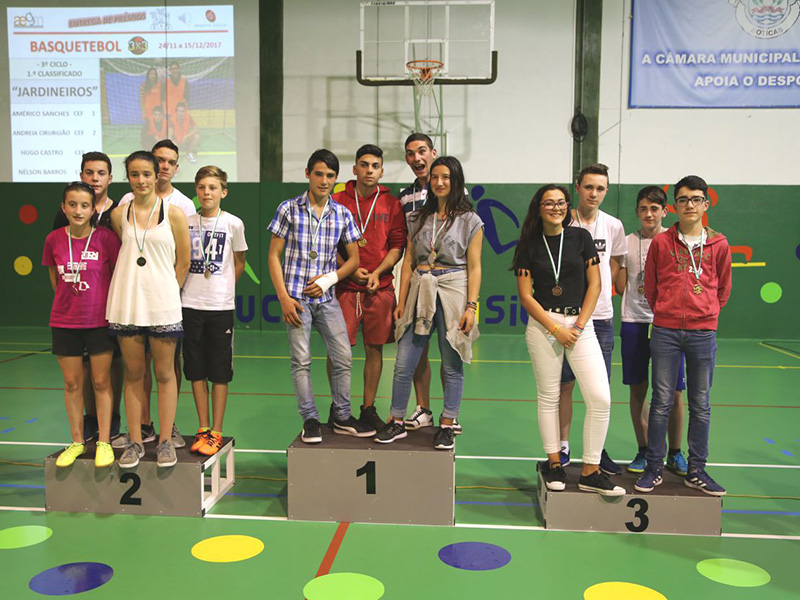 Entrega de Prmios no mbito do Desporto Escolar do Agrupamento de Escolas Gomes Monteiro